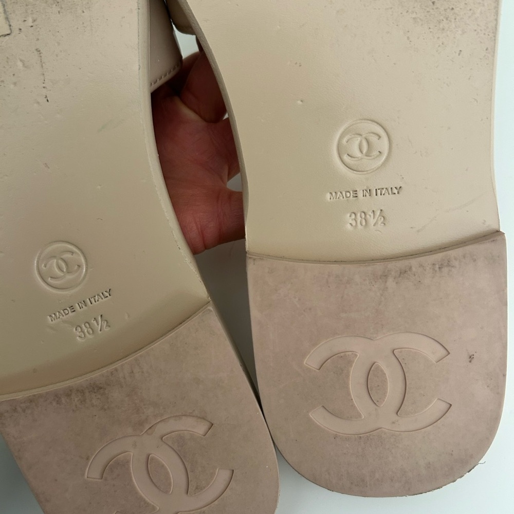 Chanel Beige Slide Sandals - Picture 2 of 16
